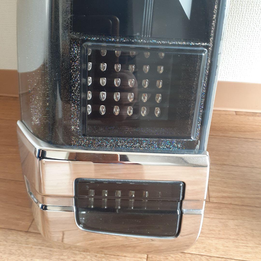 ヴォクシー80 加工テールランプ