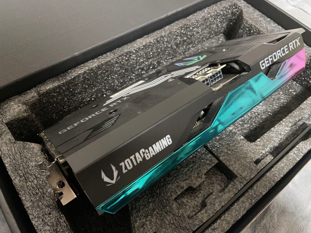 グラフィックボード・グラボ・ビデオカード ZOTAC GAMING GeForce RTX 3070 AMP Holo