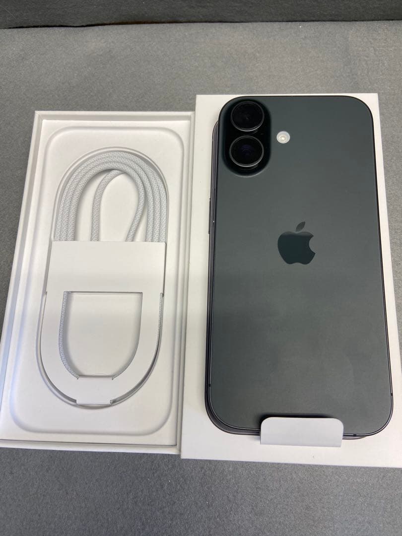 新品未使用 国内版 SIMフリー iPhone17 256GB ブラック色