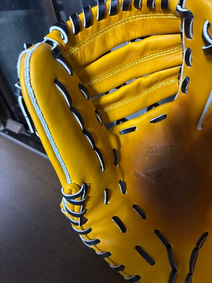 野球　アサダスポーツ　硬式　右投げ　内野用 最終価格　1日以内発送