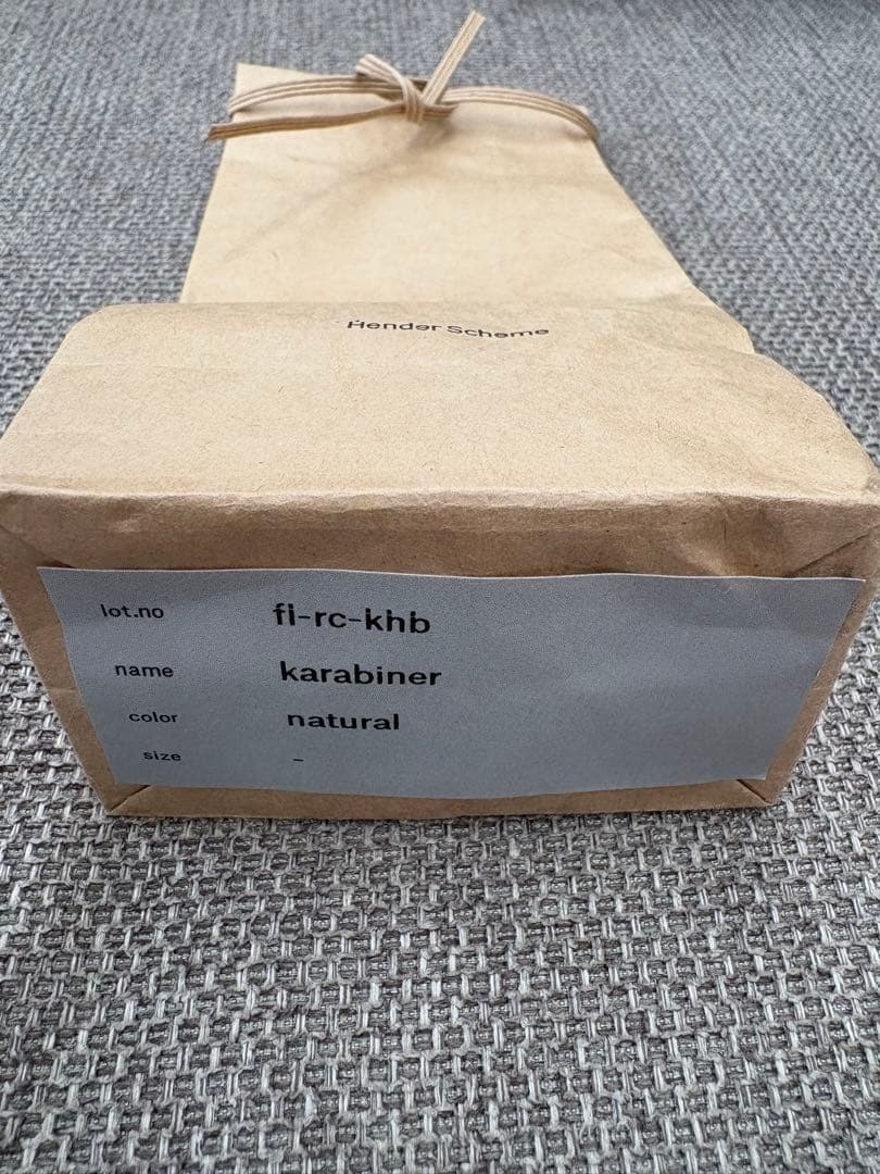 hender scheme カラビナ　キーリング　ベージュ