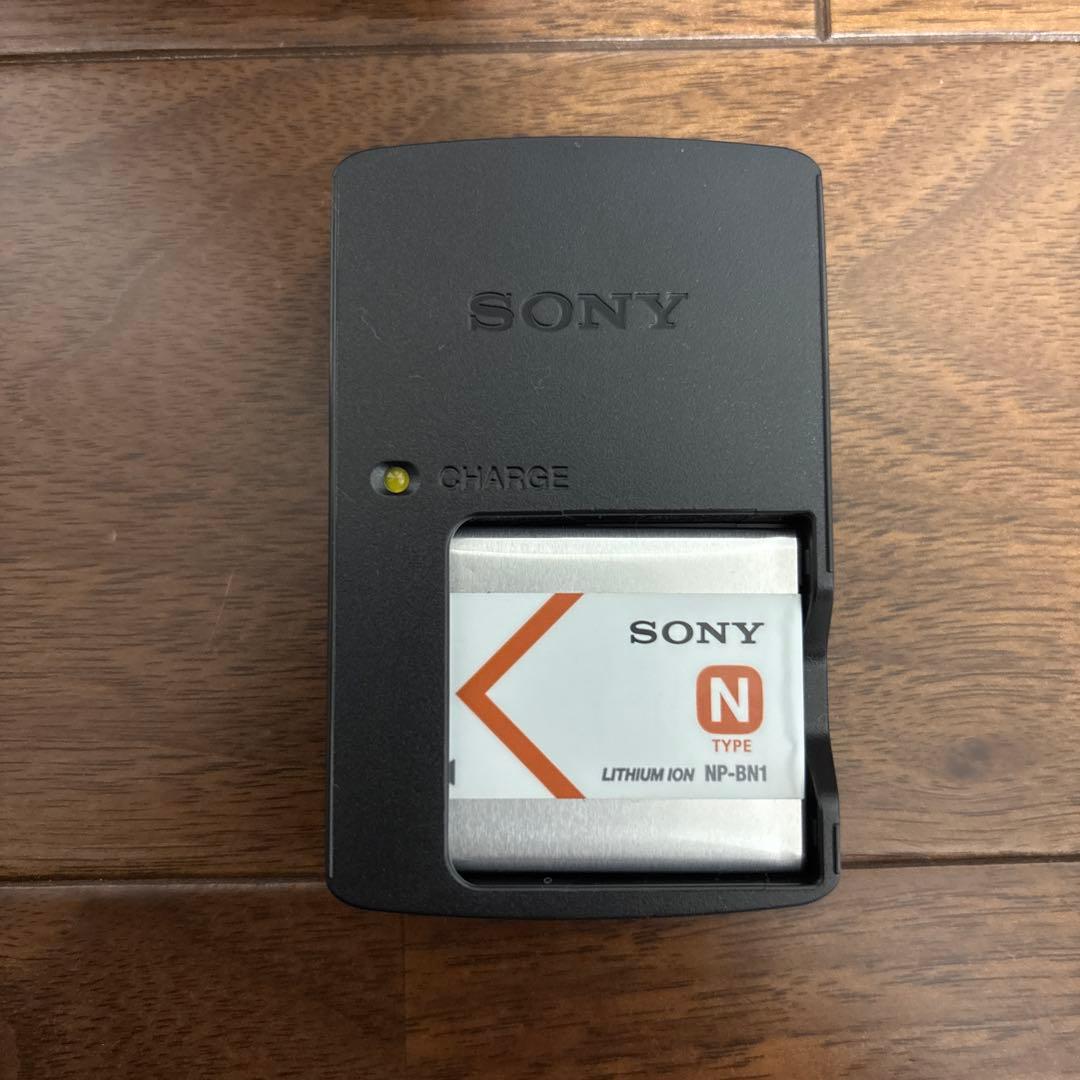 デジカメ　SONY 美品