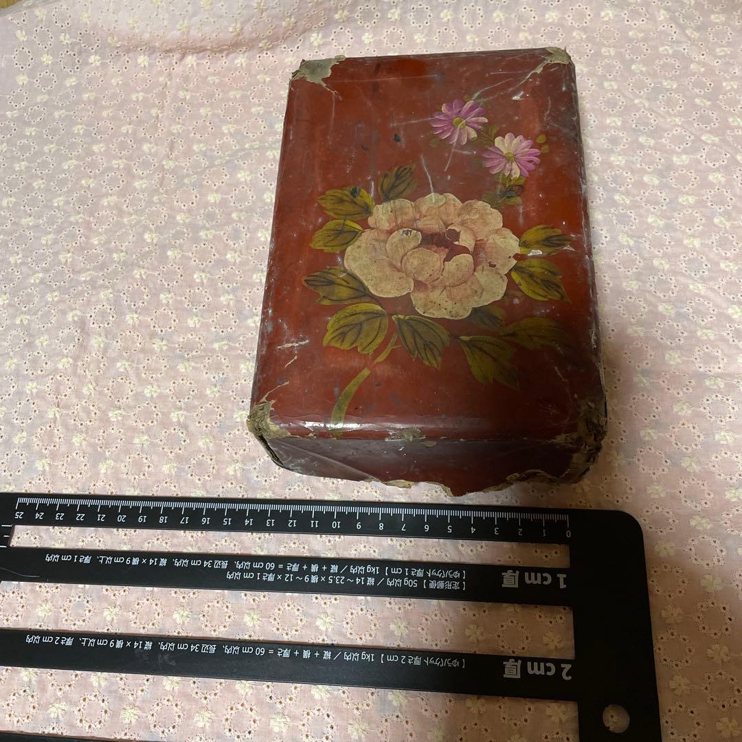 昭和レトロ　靴磨き箱　中身入り。