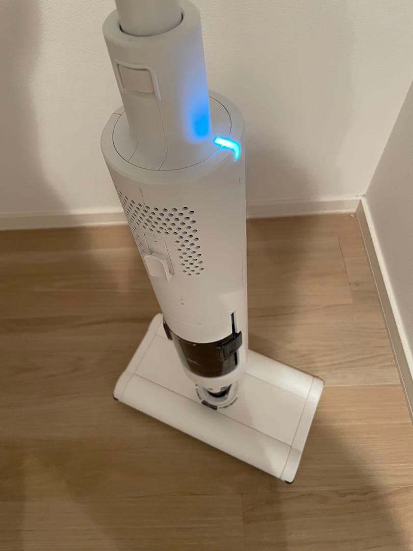 バルミューダ 掃除機 スティッククリーナー BALMUDA C01A-WH