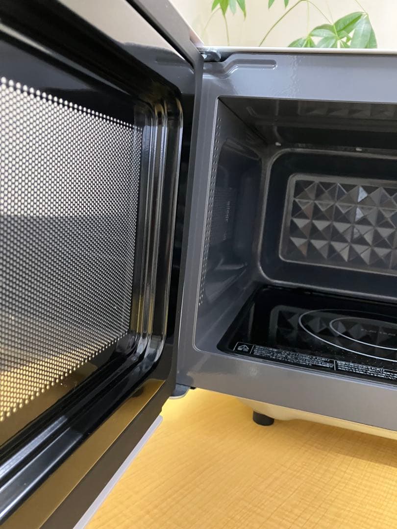 美品 TOSHIBA 2023年製　単機能 電子レンジ ホワイト 庫内フラット