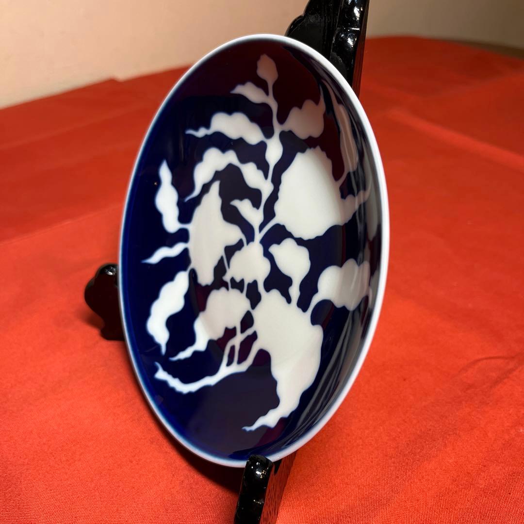 深川製磁「明染付白抜紋取皿五枚揃え」