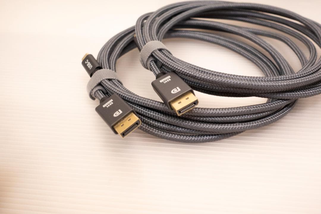 UGREEN Thunderbolt 4ドッキングステーション/ Mac対応