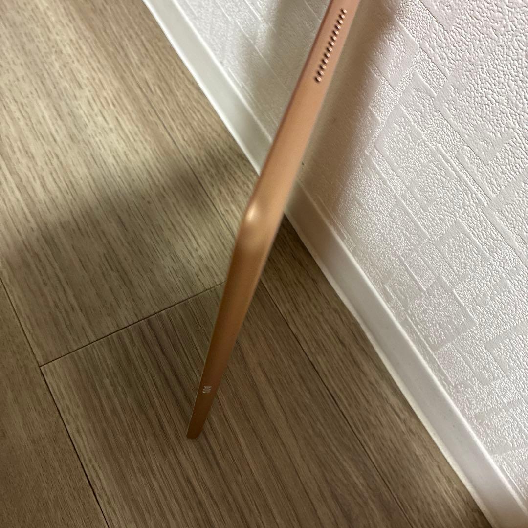 美品iPad 第7世代 10.2インチ 32GB Wi-Fi