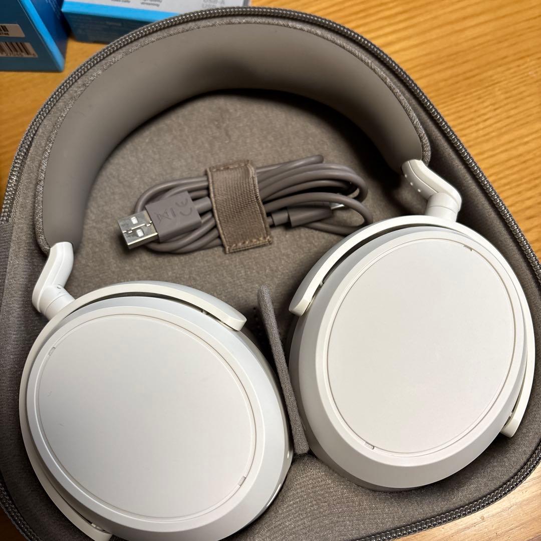 Sennheiser ヘッドホン　 Momentum 4 & BTD600セット