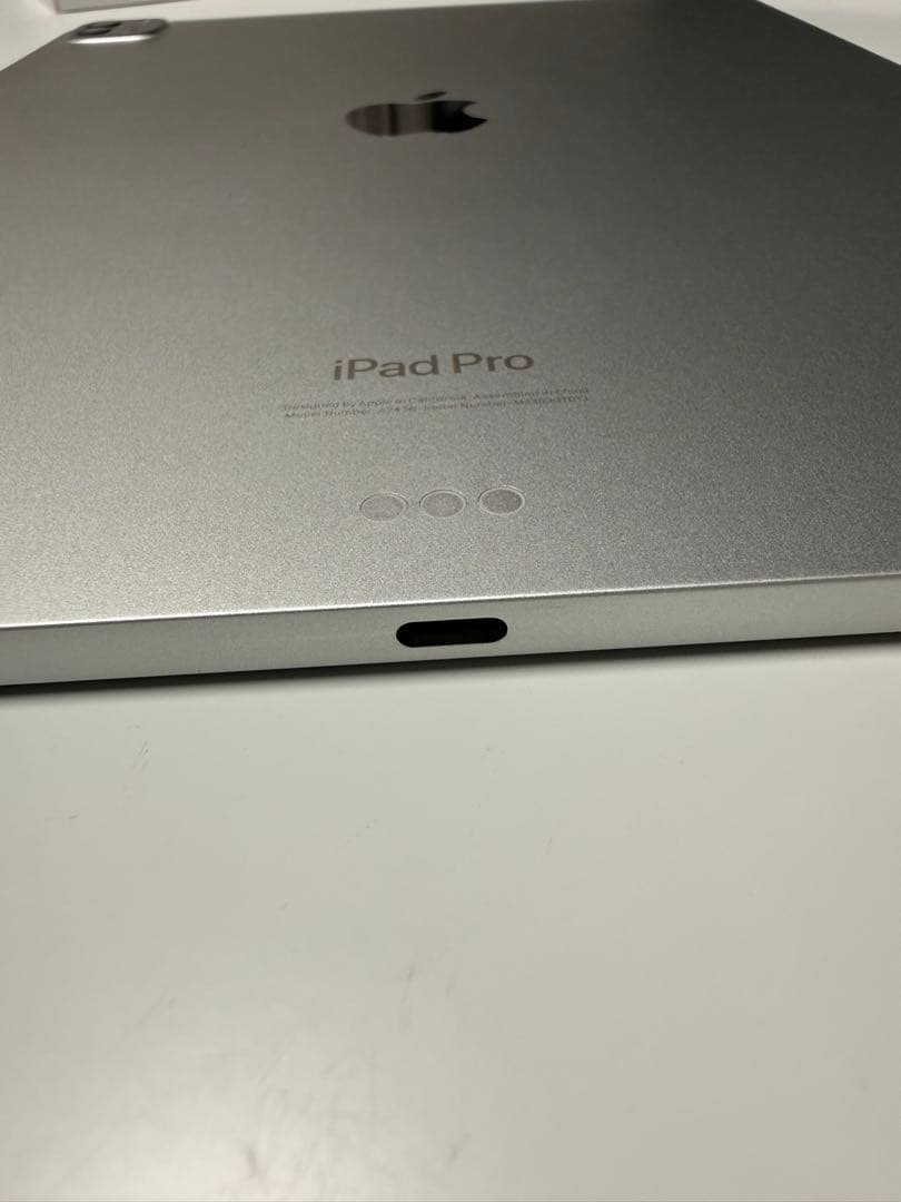 12.9\" iPad Pro 第6世代 Wi-Fi 128GB シルバー 整備済