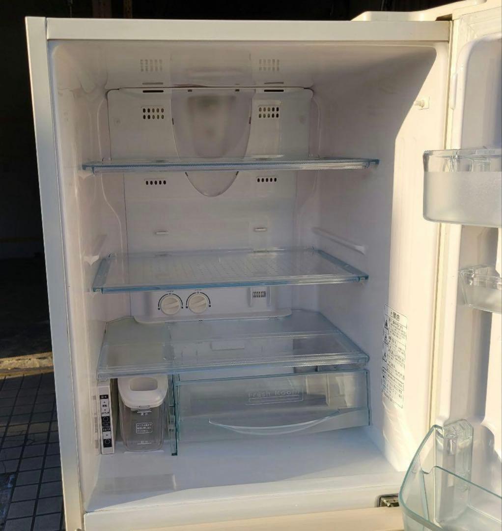 1/14発送　人気レトロデザイン 日立 3ドア 冷凍冷蔵庫 265L