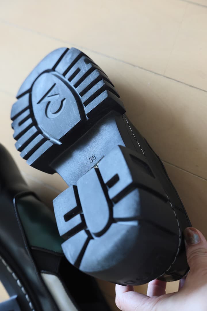 UN3D. アンスリードソールローファー　現行販売品　SOLE LOAFER