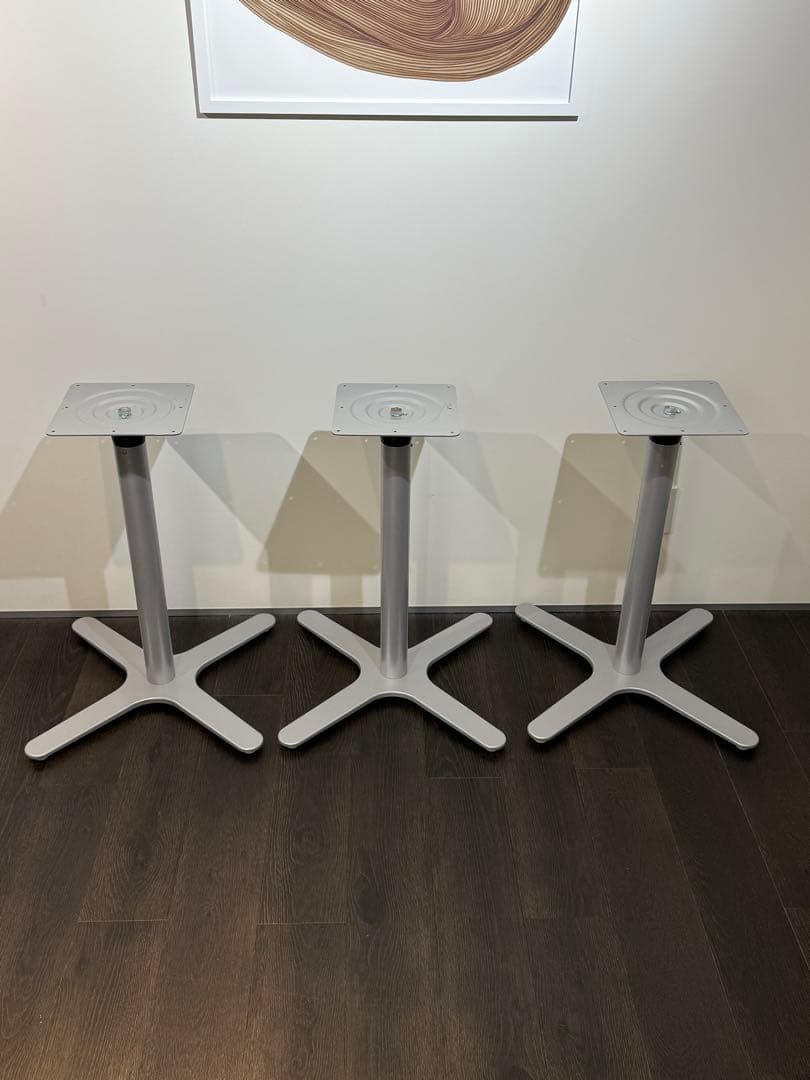 エリアSC 2650 ラチェット昇降式　テーブル脚ほぼ新品