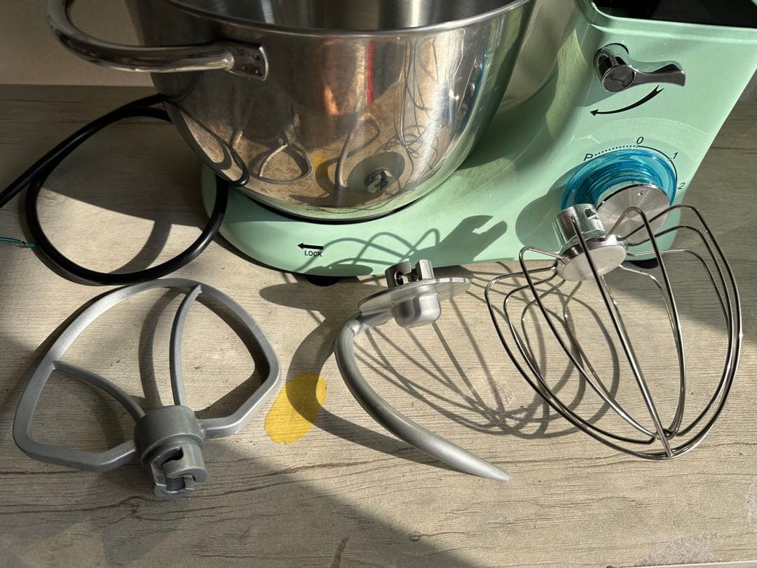 AUCMAスタンドミキサー SM-1515 4.5Lホイッパー他付属品付