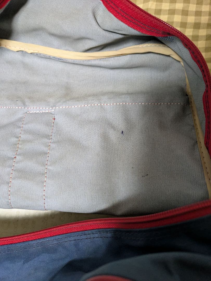 adidasのビンテージバッグ