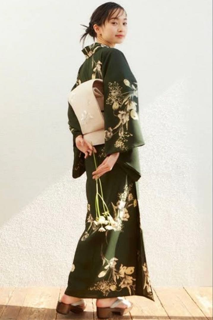 やまと可憐　ゆかた チューリップとかすみ草 灰緑色