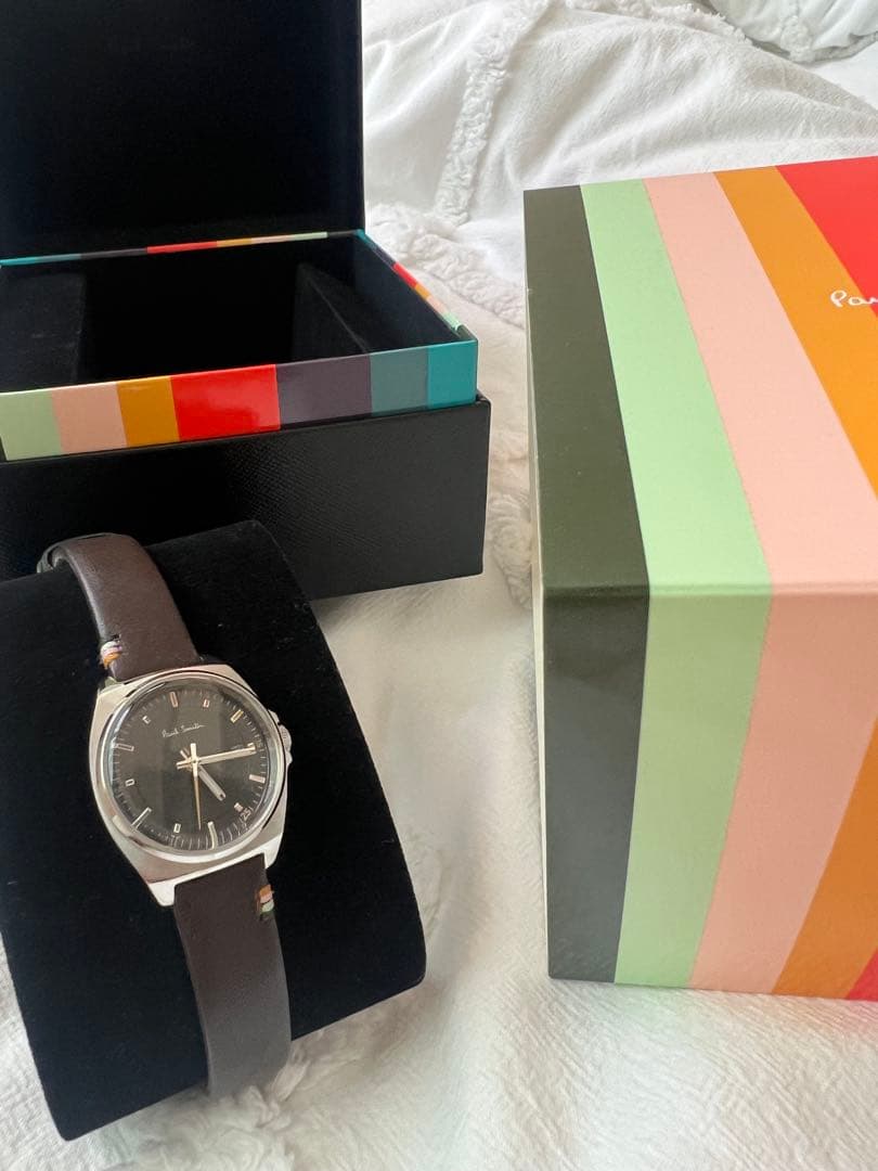 Paul Smith ブラックレザーバンド時計　保証書付き