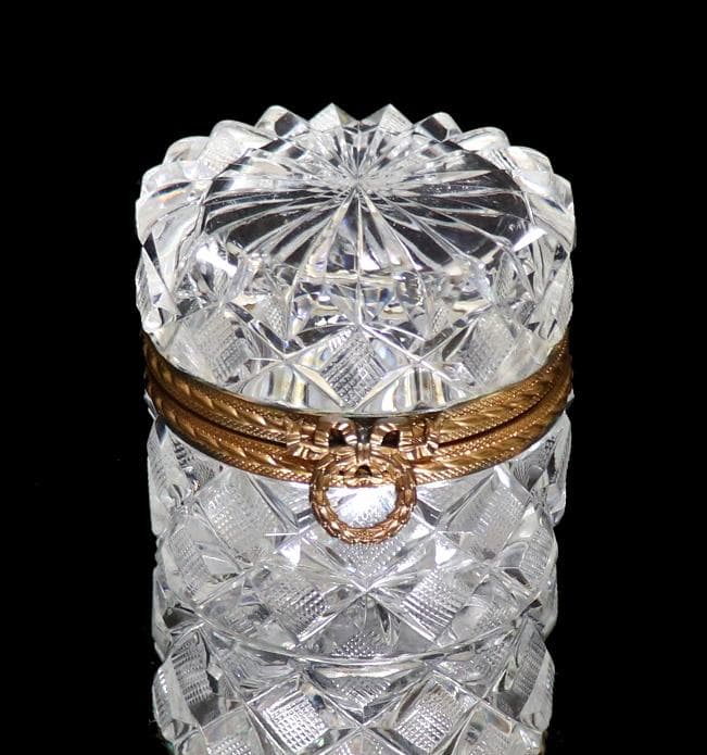 オールド・バカラ ブロンズ装飾 蓋物 ローリエ リボン 小物入れ ゴールド