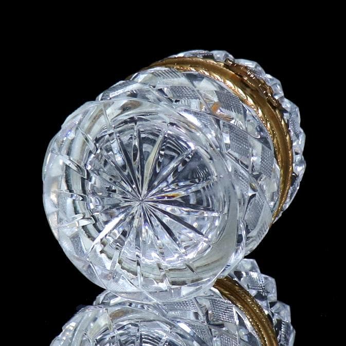 オールド・バカラ ブロンズ装飾 蓋物 ローリエ リボン 小物入れ ゴールド