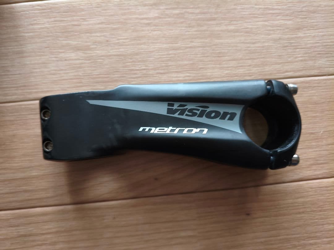 Vision Metron ステム 110mm 31.8mmサイコンマウント付き