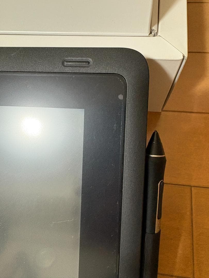 Wacom Cintiq 16+専用スタンド+フィルム付