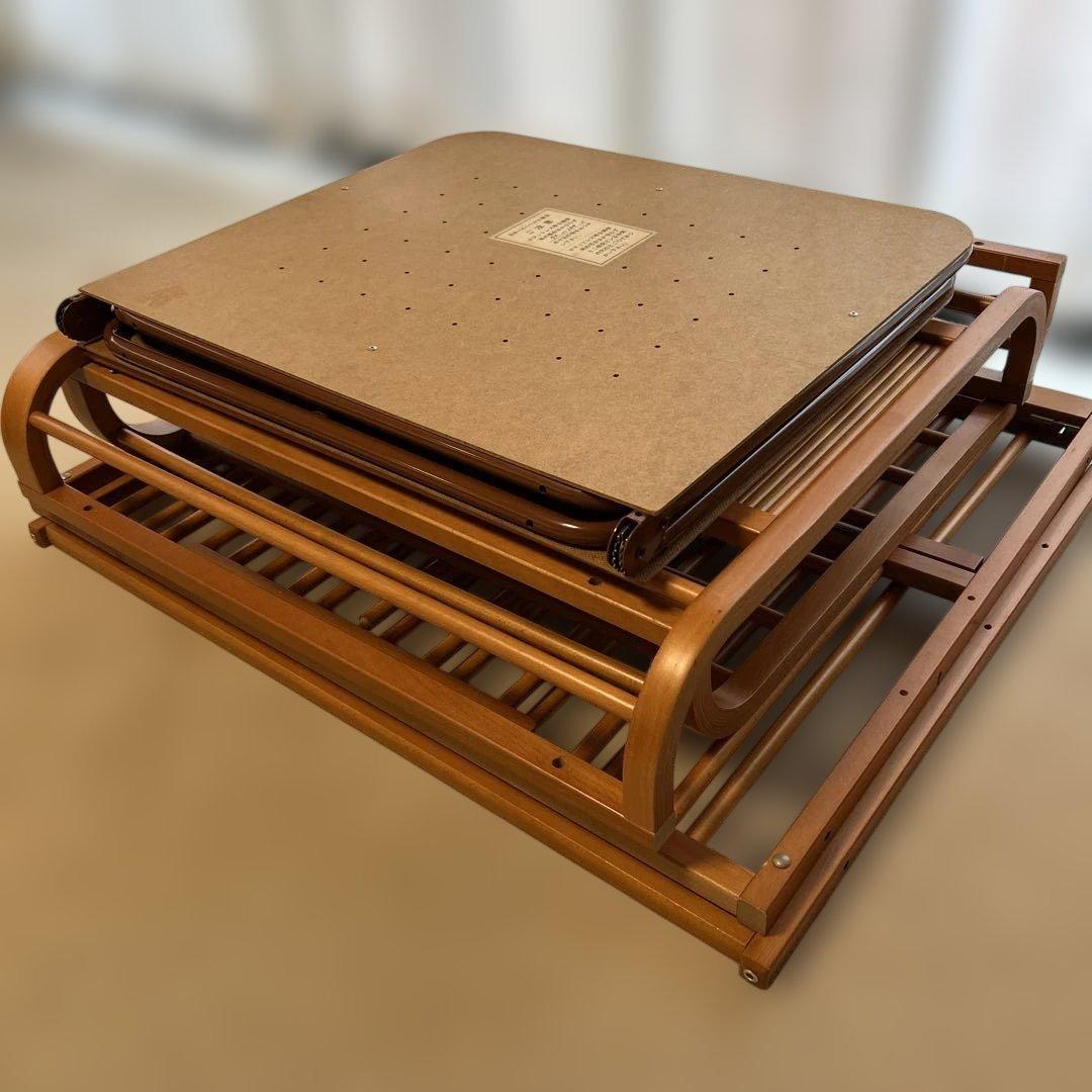 ベビーベッド組立式 マット、キルトパッド、掛布団とカバー、枕、ベビーガード付き