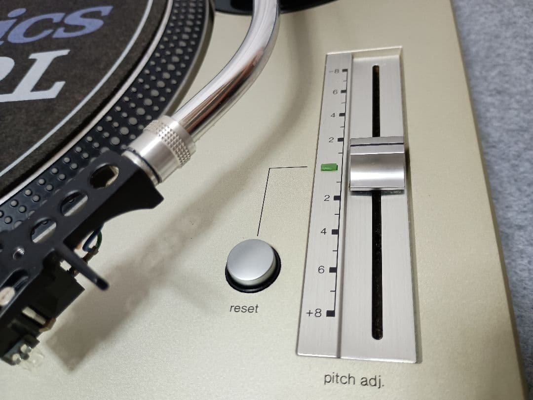 Technics SL-1200MK3D ターンテーブル カバー付き