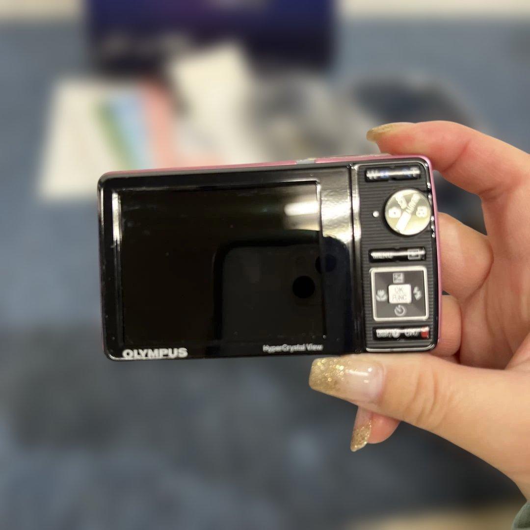 OLYMPUS μ-7010 ピンク デジタルカメラ