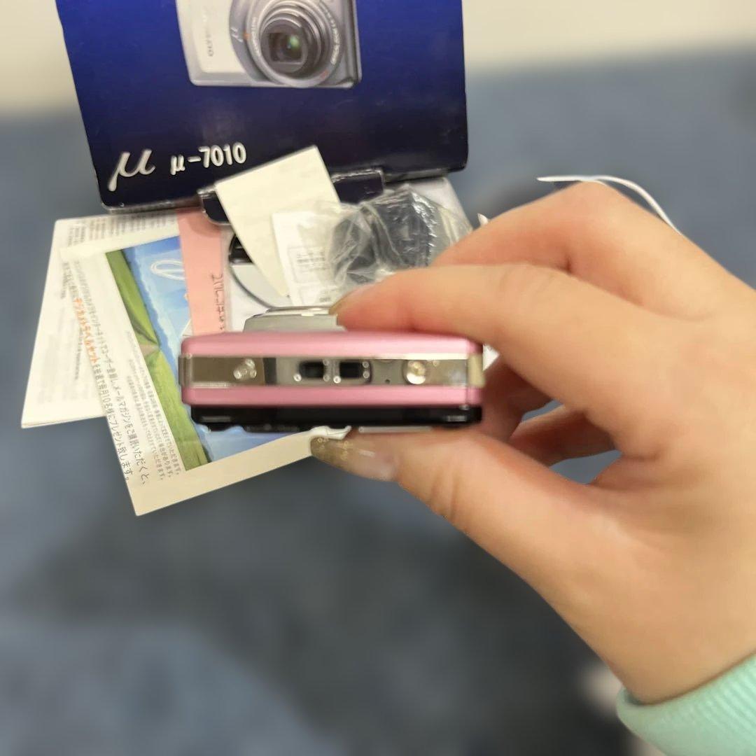 OLYMPUS μ-7010 ピンク デジタルカメラ