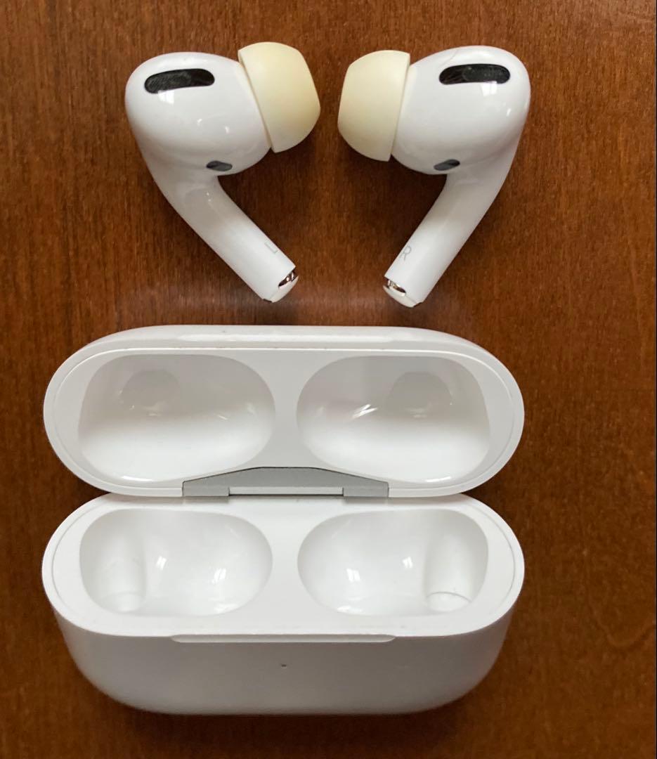 m.AirPods Pro 箱付 付属品完備 ケース付