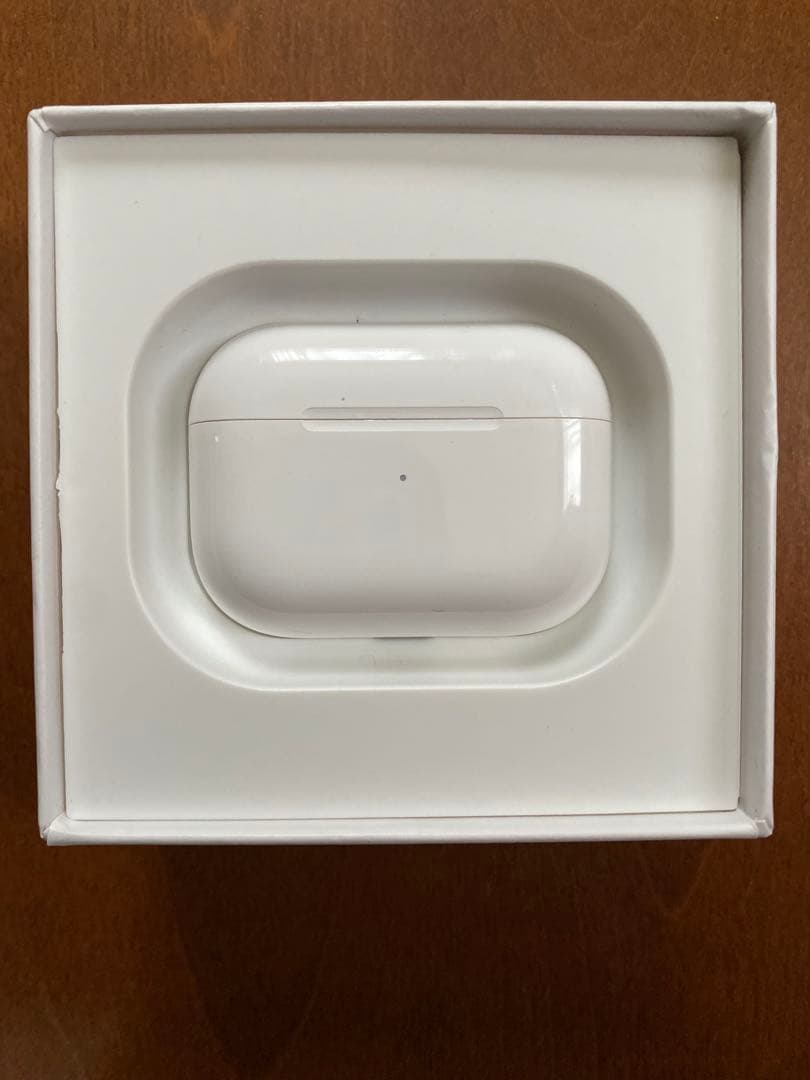 m.AirPods Pro 箱付 付属品完備 ケース付