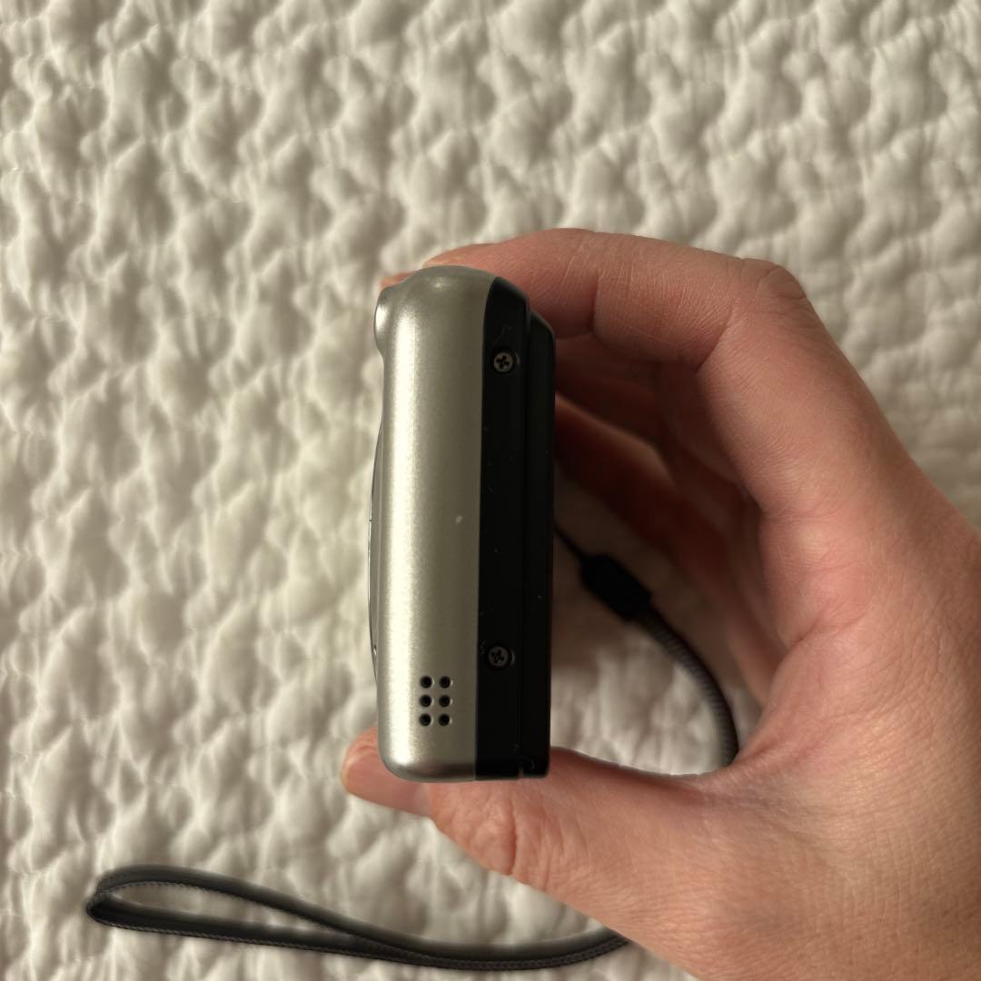 Nikon COOLPIX A10 (SanDiskSDHCカード16GB付き)