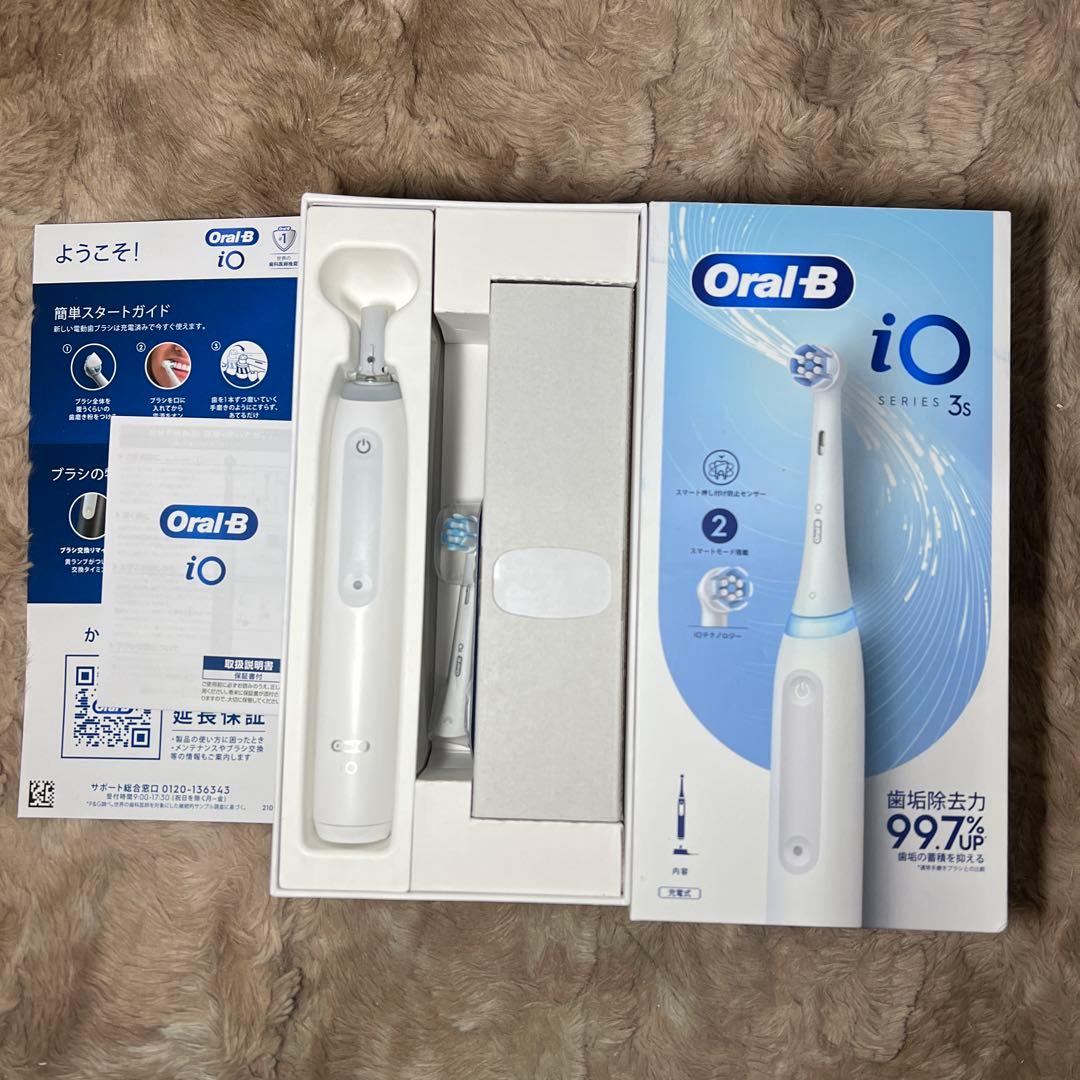 Oral-B オーラルB iO3SクワイトホワイトE