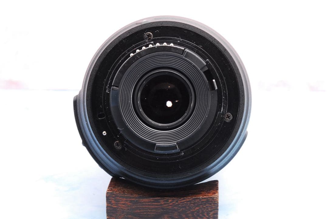 Nikon D3100☆一眼レフカメラ☆デビュー向け☆手ぶれ補正レンズ付