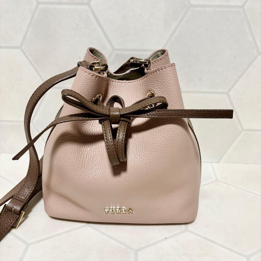 フルラ コスタンザ バケット ハンドバッグ バイカラー レザー　未使用級