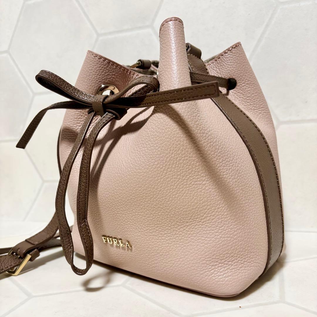 フルラ コスタンザ バケット ハンドバッグ バイカラー レザー　未使用級