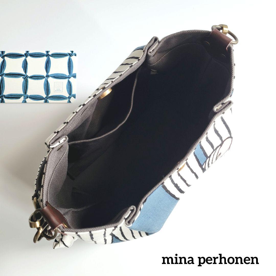 ミナペルホネン　大きめショルダーバック 新作swing