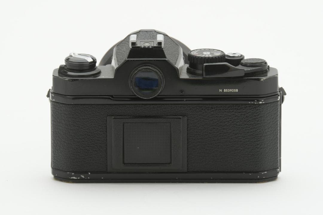 Nikon FM-2+モータードライブMD-12,レンズ28mm f/2.8