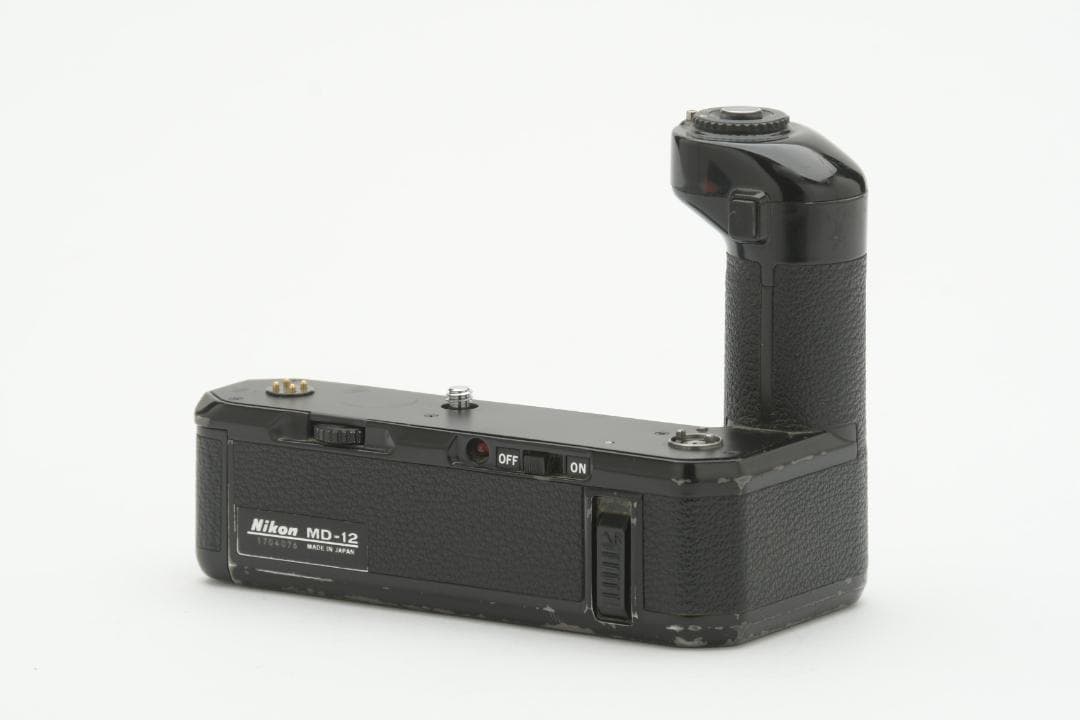 Nikon FM-2+モータードライブMD-12,レンズ28mm f/2.8