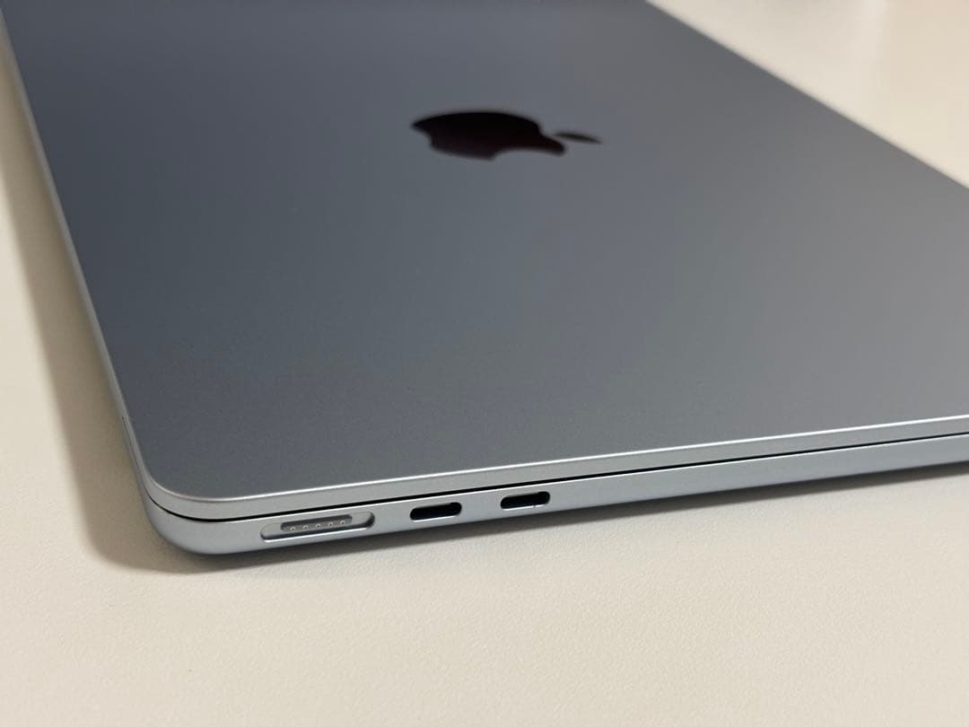 【24日まで限定価格】M4 MacBook Air 13インチ 32GB 1TB