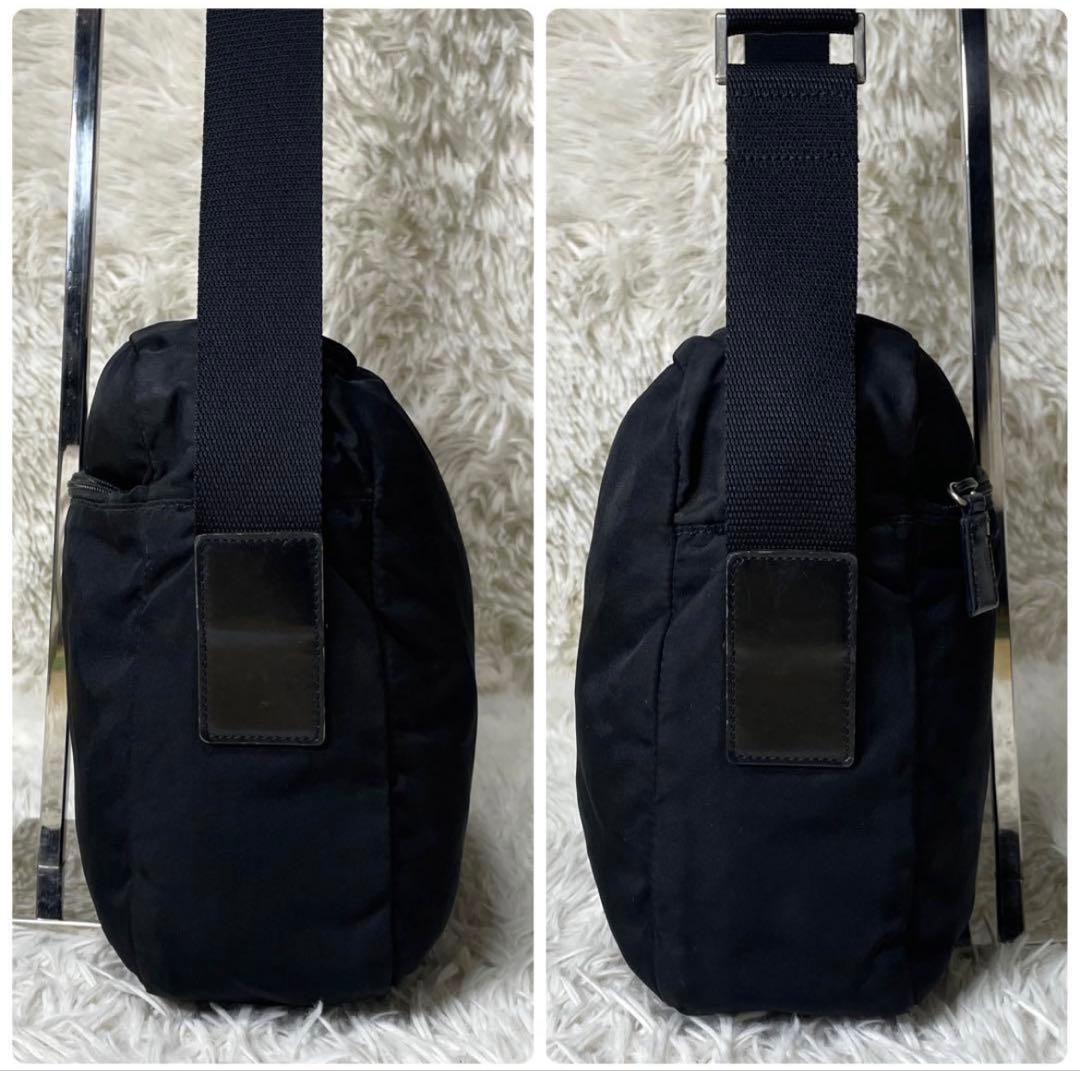 【良品】PRADA プラダ　カメラバッグ　ナイロン　ブラック　黒　斜め掛け