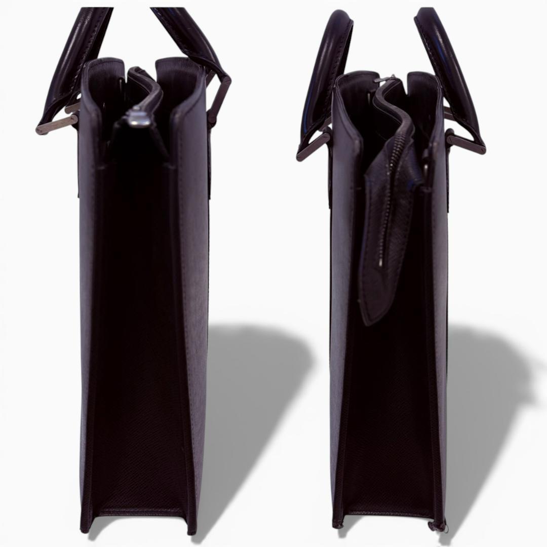 LOUIS VUITTON M30052 タイガ ポルトドキュマン・ロザン