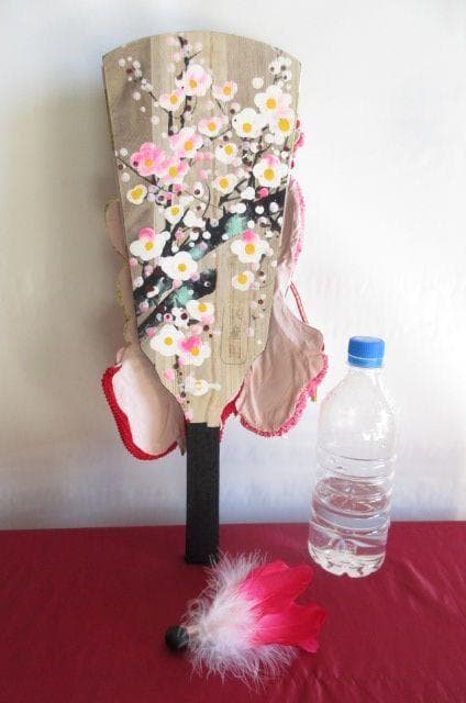 未使用　　格安　顔が命の　吉徳大光　　羽子板