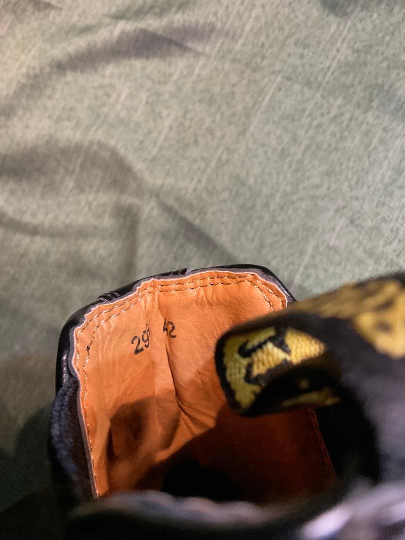 定番Dr.Martens サイドゴアチェルシーブーツ新品同様EU42 UK8