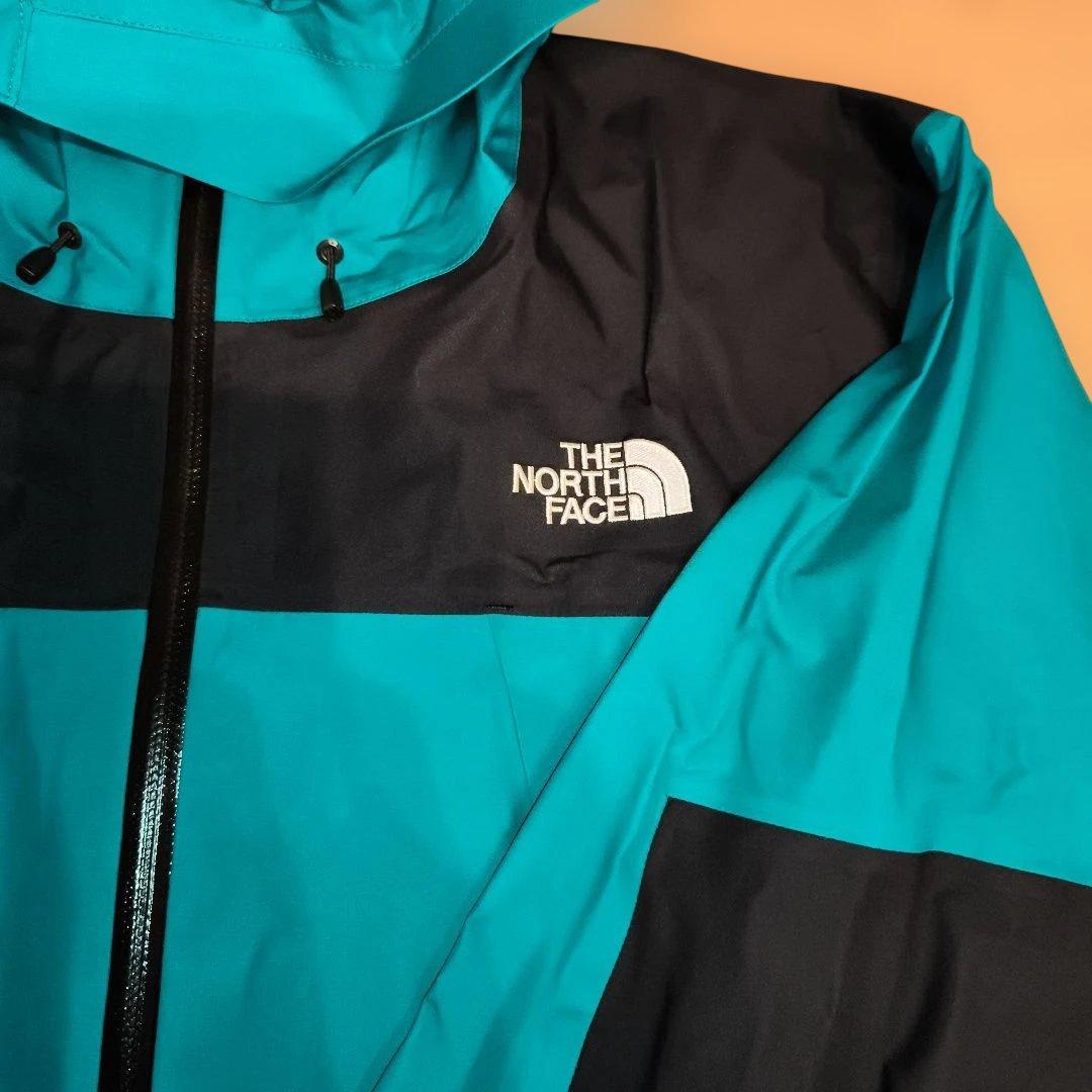 【未使用】ノースフェース　Mサイズ　クライムライトジャケット　エメラルドグリーン