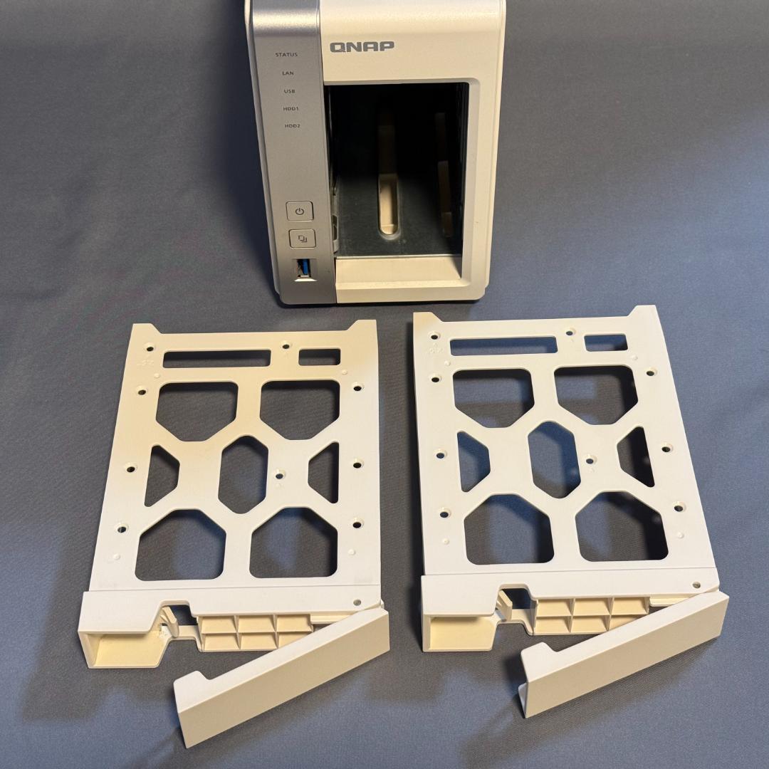 QNAP TS-231+ 2ベイNAS