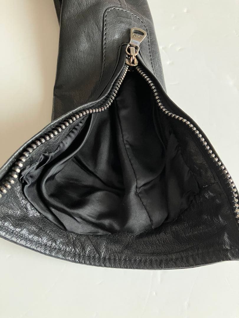 【希少美品】直営店購入品D&G ブラックレザーライダース 40サイズ
