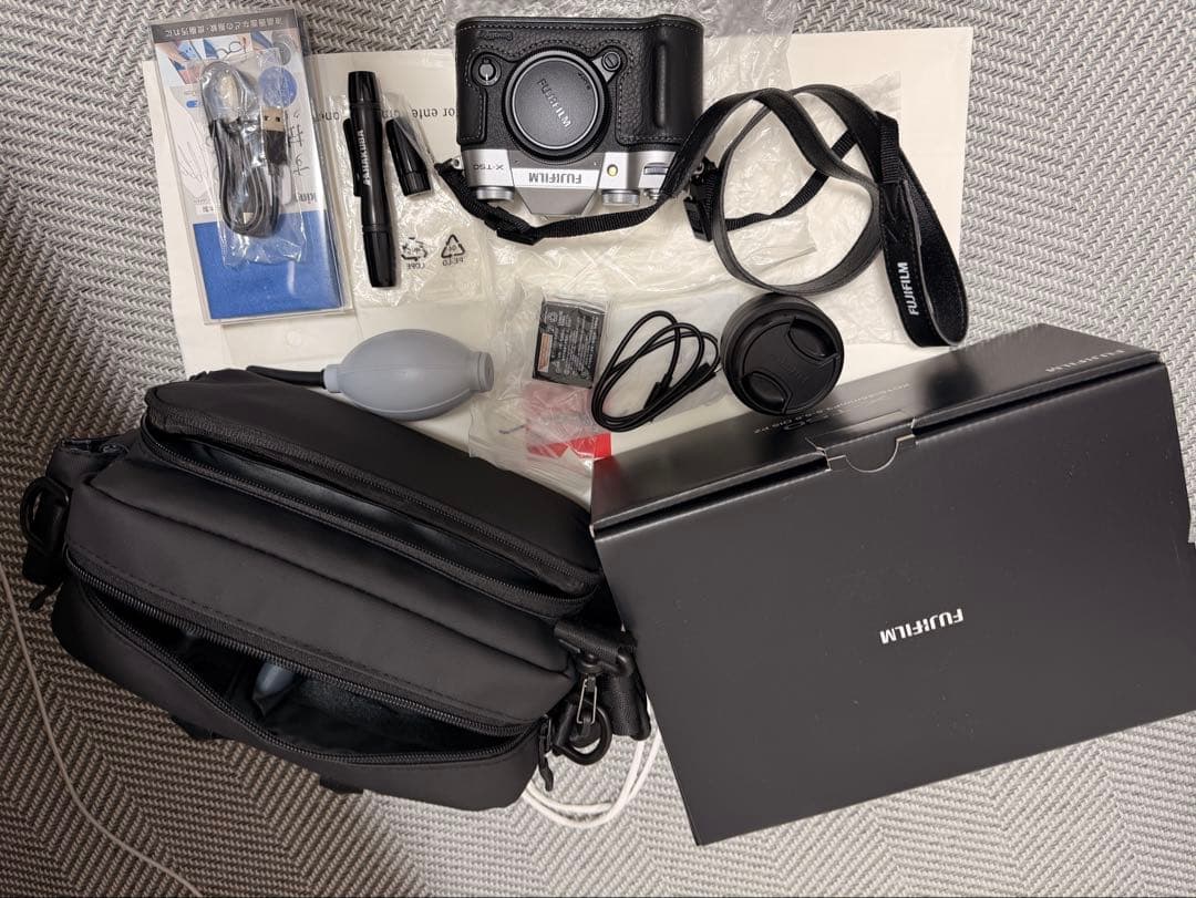 FUJIFILM X-T50 富士フィルム 付属品完備 バラ売り不可