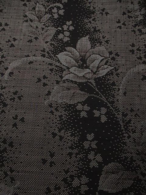 未着用に近い！純泥染＊７マルキ＊本場奄美大島紬＊幻想的＊着物＊１６０ｃｍ＊裄６４