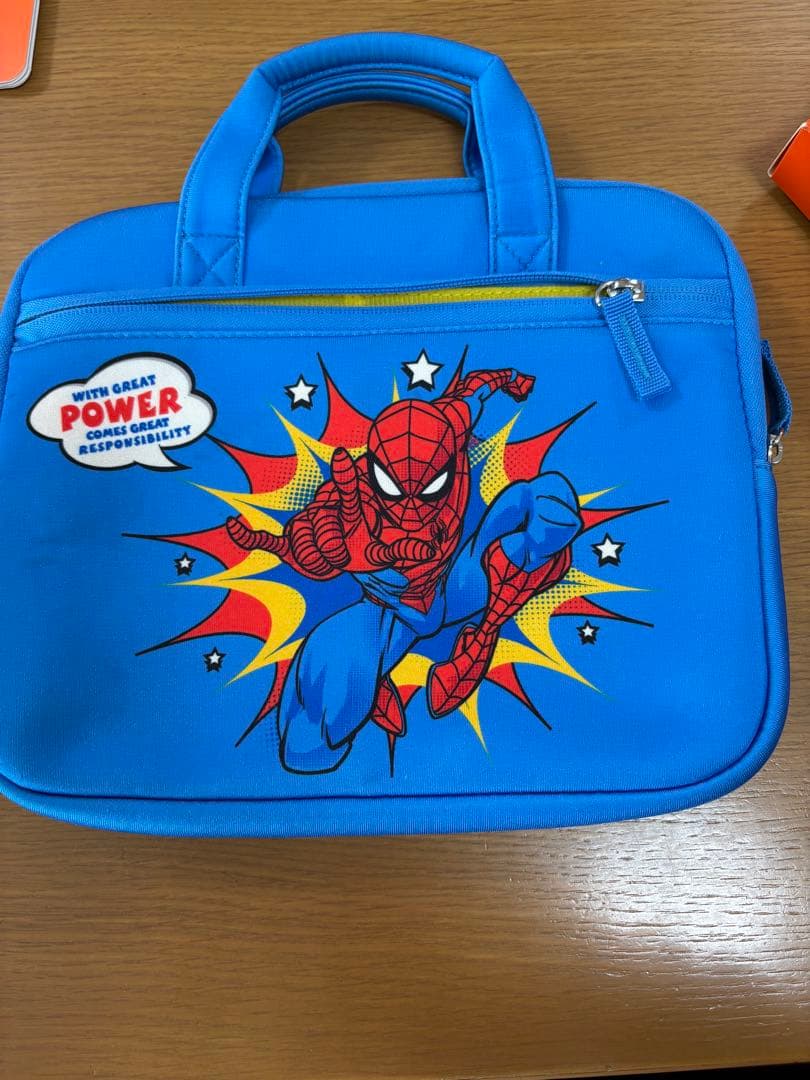 Amazon Fire HD 8 キッズモデル 本体＋オマケ多数